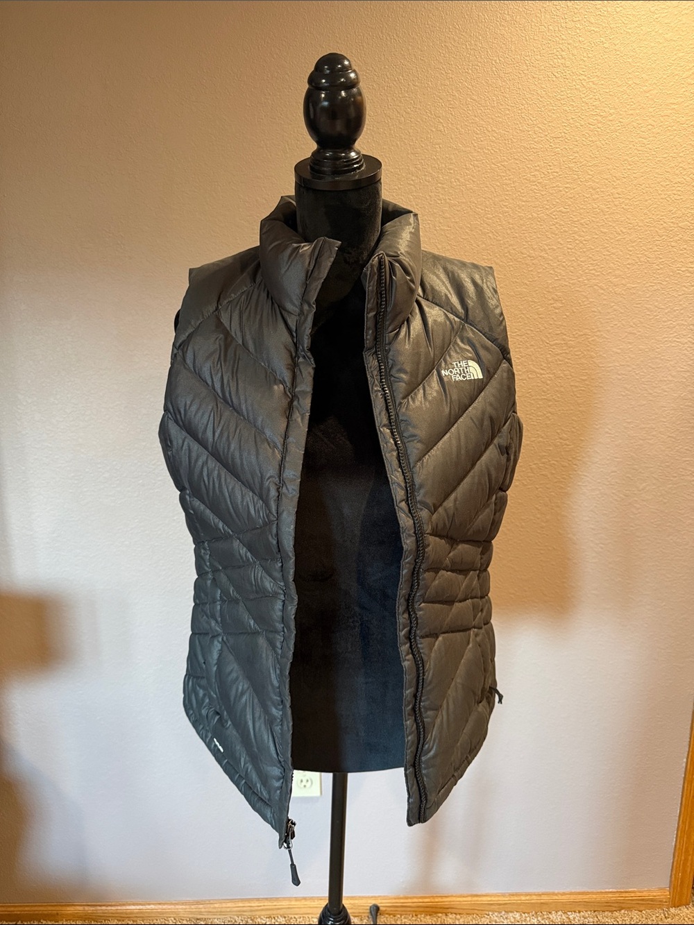 The North Face Women's Dark Gray Quilted Insulated Vest